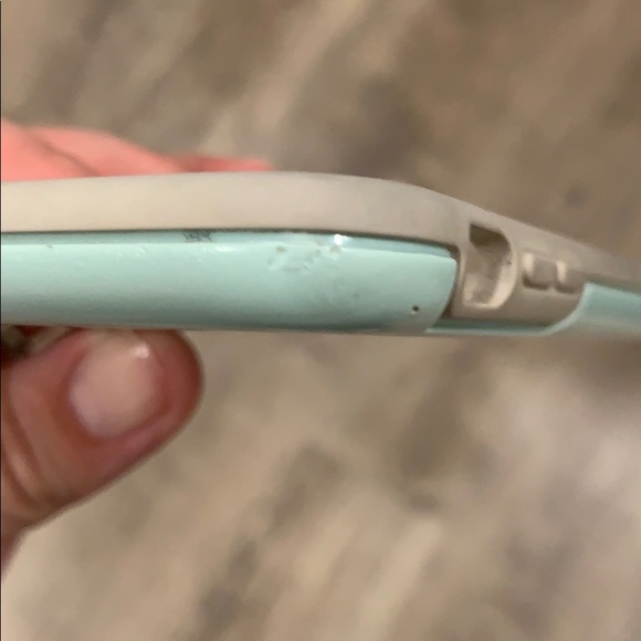 iPhone 8+ Otterbox Symmetry case - Picture 3 of 6